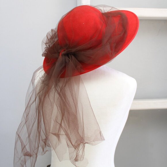 Frank Olive Marshall Field & CO VTG Red Wide Brim Wool Hat with Brown Mesh Veil - Picture 1 of 7